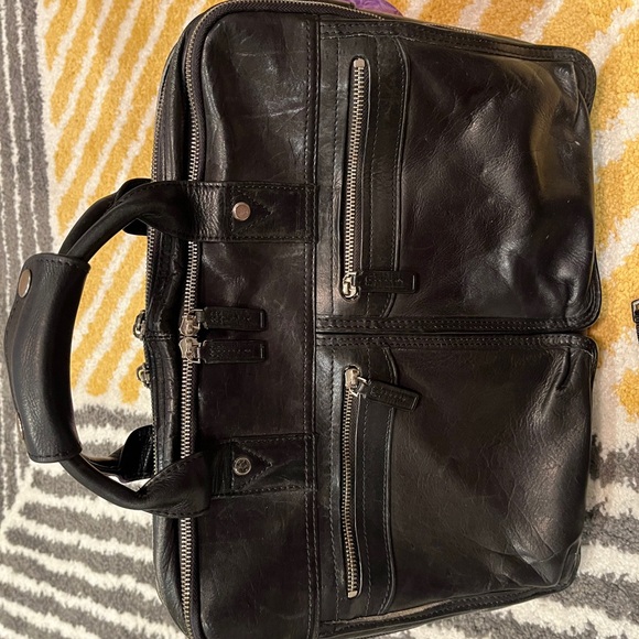 Danier/coach genuine leather briefcase - Picture 3 of 9